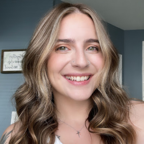 Meet your Posher, Remi - Picture 1 of 1